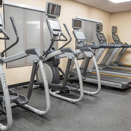 Towneplace Suites By Marriott Petawawa Bagian luar foto